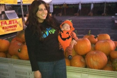 Sofia-and-baby-pumpkin